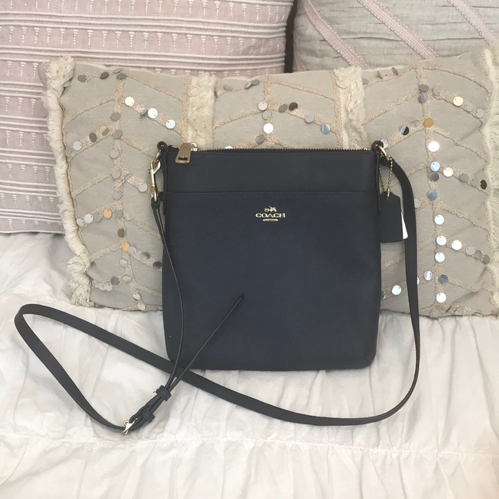 Coach Crossbody (Kitt Messenger Crossbody)